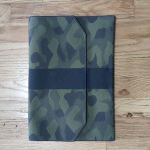 Rothys Laptop Sleeve